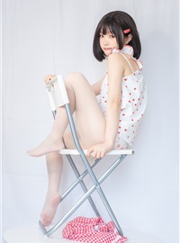 神沢永莉 - 粉色格子裙(11)